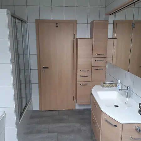 Apartment Den Berg Rees