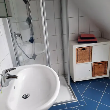 Den Berg Apartment *